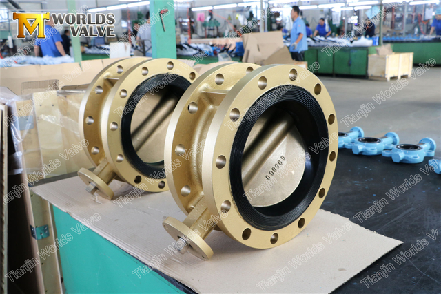 Alüminyum Bronz C954 C955 C958 Deniz suyu için çift flanşlı kelebek vanalar