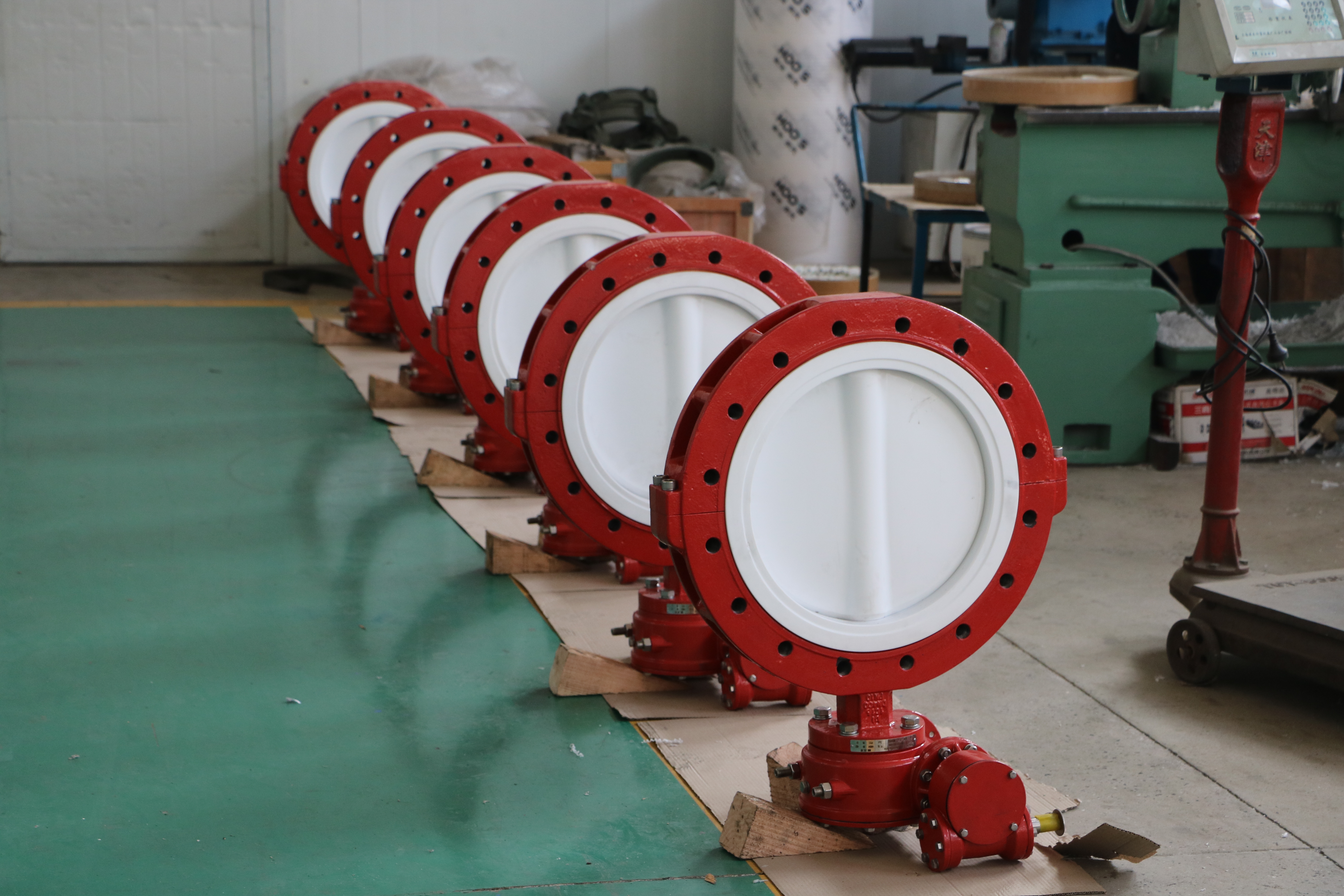 3 PTFE Kaplamalı Tam Pabucu Kelebek Vana