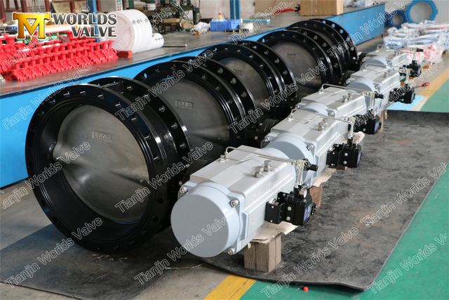 Pnömatik Aktüatörlü Çift Flanşlı Kelebek Vanalar