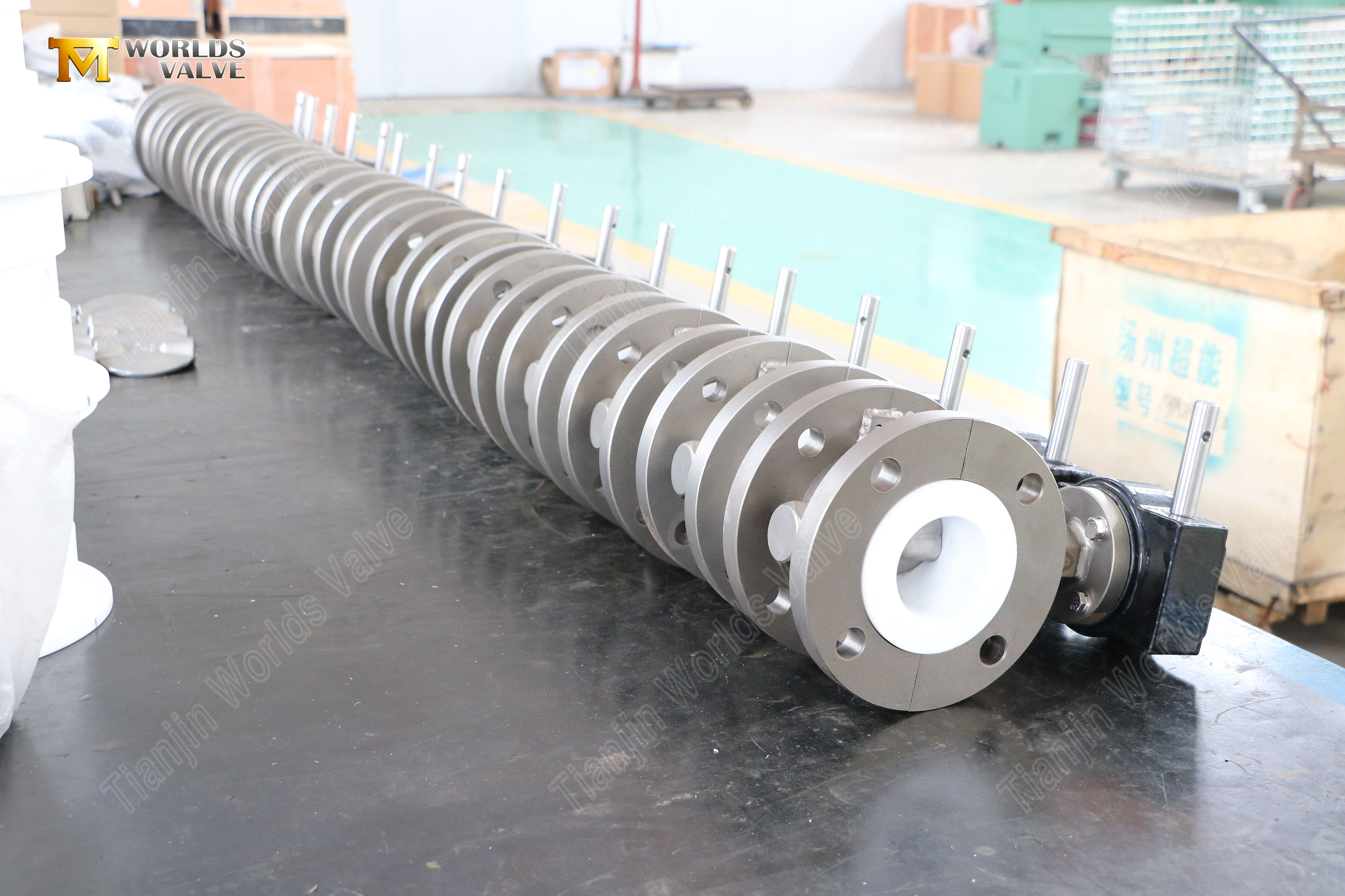 Flanşlı-Kelebek-Vana-PTFE-Yatak-ve-CF8M-Disk--B&ouml;l&uuml;nm&uuml;ş-G&ouml;vde-Tasarım-2.jpg