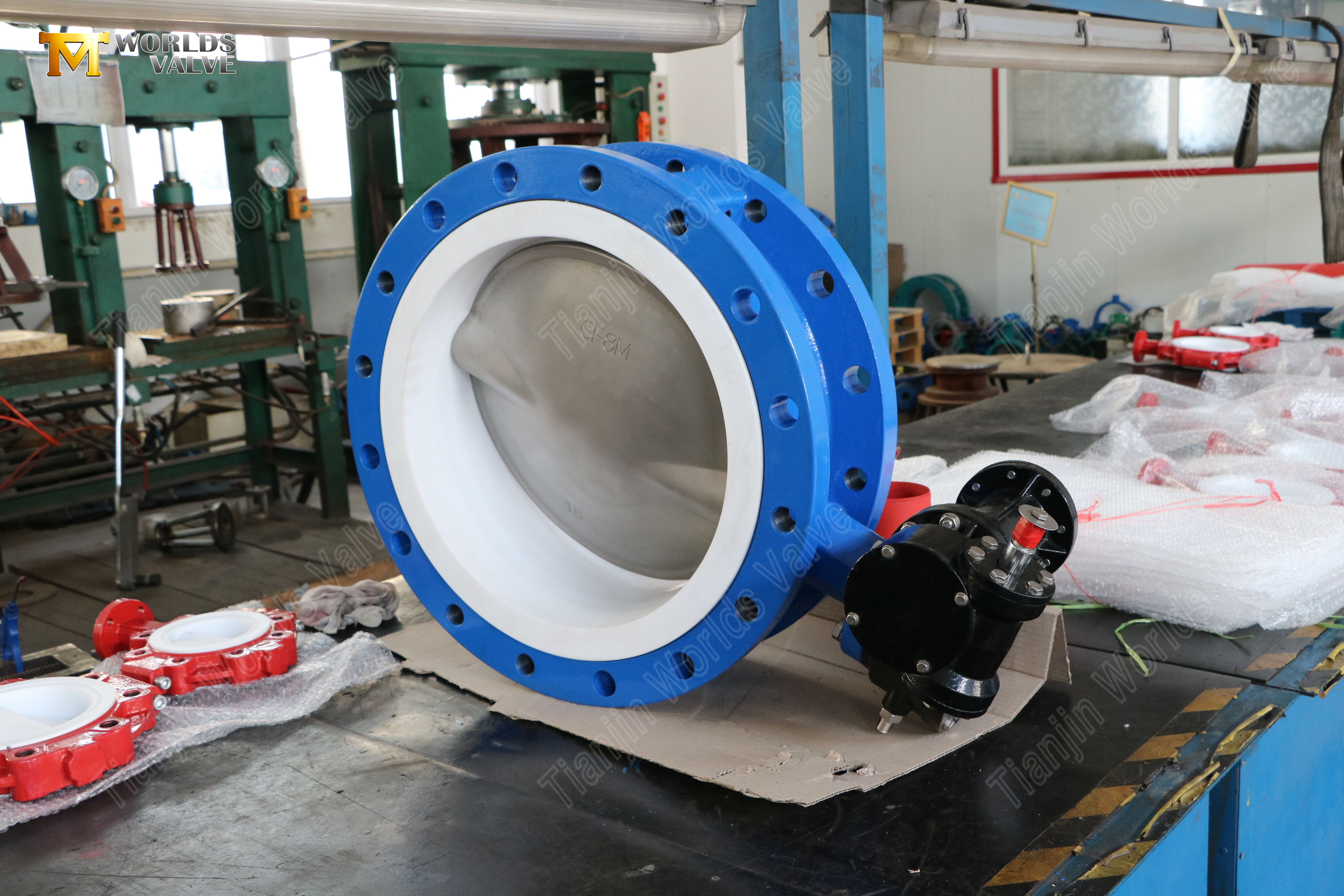 Flanşlı-Kelebek-Vana-PTFE-Yatak-ve-CF8M-Disk--B&ouml;l&uuml;nm&uuml;ş-G&ouml;vde-Tasarım-3.jpg
