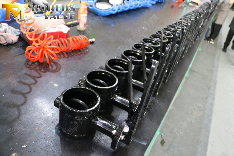 Yivli-U&ccedil;-Kafe-Butterfly-Valve-