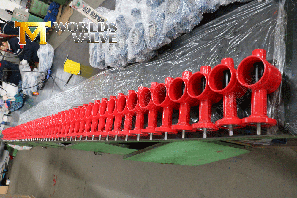 Yangından korunma i&ccedil;in oluklu u&ccedil; kelebek valfi (2)